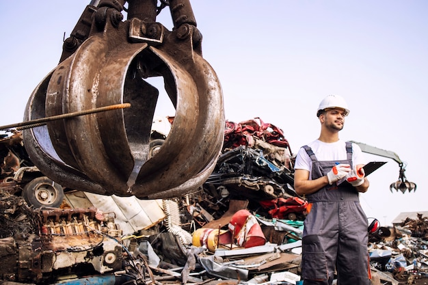 man-controlling-process-industri